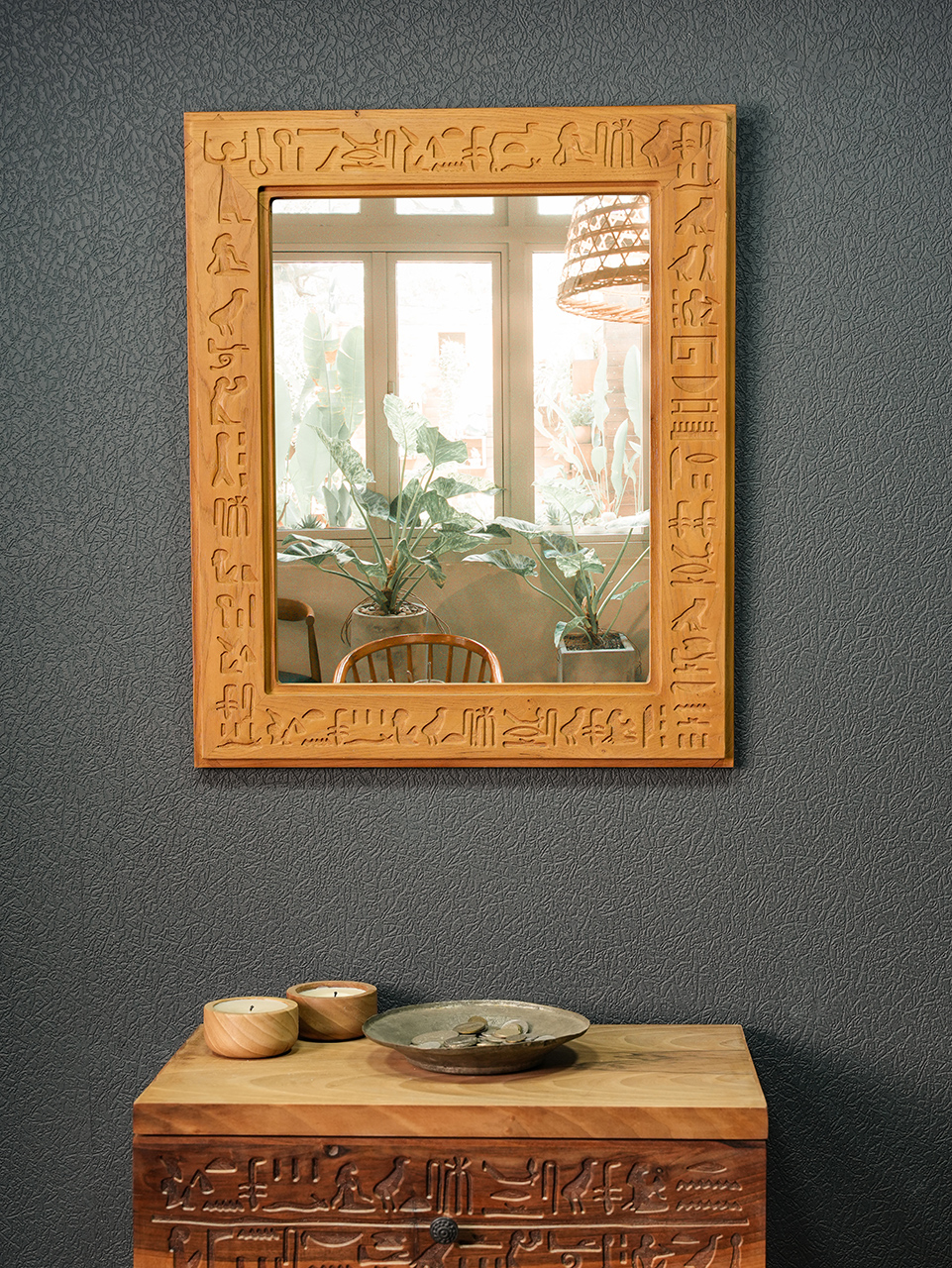 Belkas Egyptian Figure Chestnut Wood Mirror 72x60CM