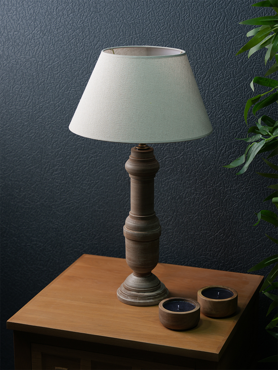 Harlem Antique Lampshade: Elegant Design and Authentic Lighting